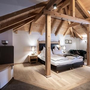 Hotel Acadia - Adults Mountain Home